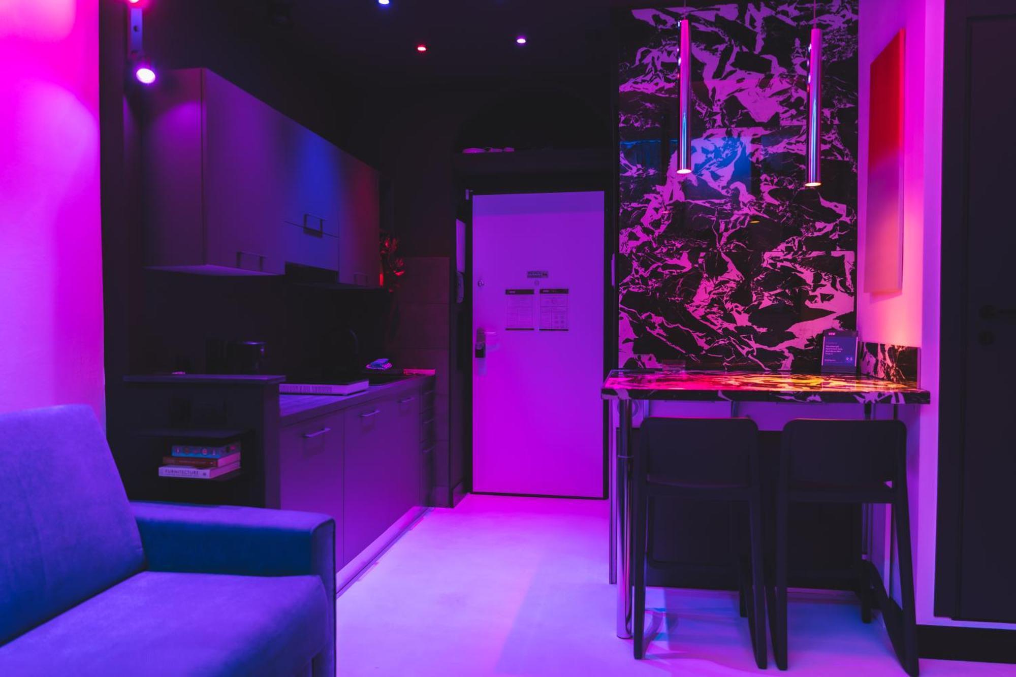 Wownavigli Apartment-Sofa Bed Metro M4 Tram 2 Milánó Kültér fotó